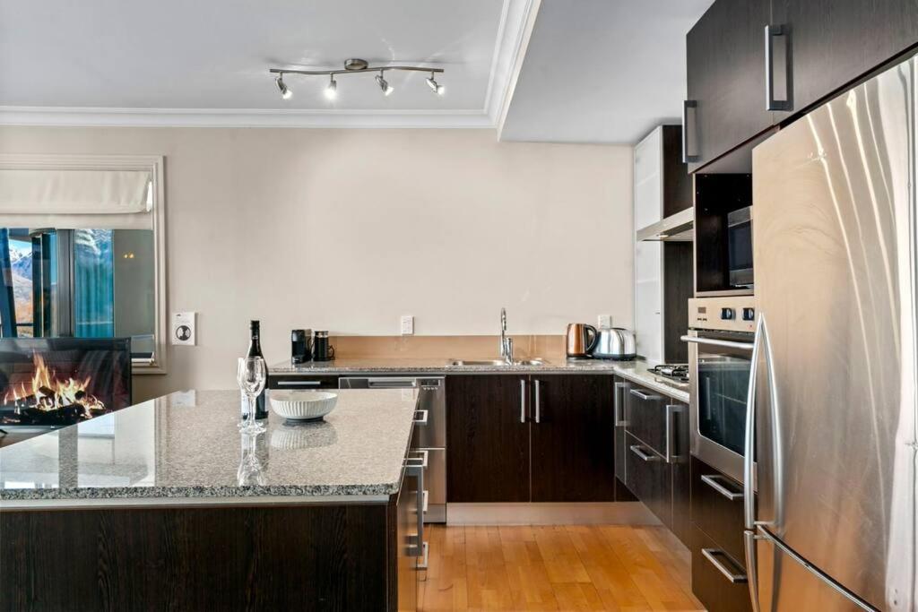The Beacon - 2 Bedroom Luxe Apartment Queenstown Eksteriør billede